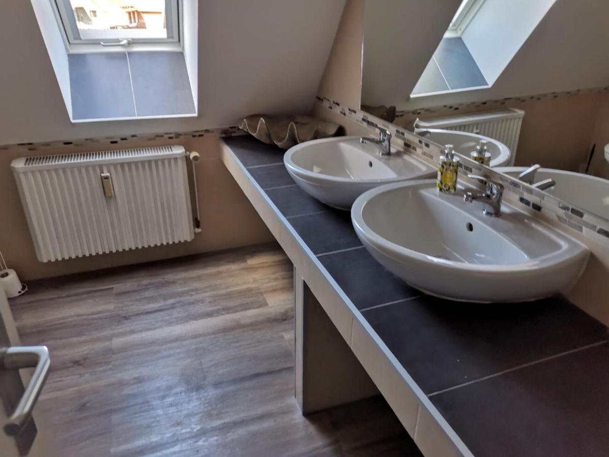 Schoene Ferienwohnung Fuer 6 Personen Erwartet Sie Im Oberharz ザンクト・アンドレーアスベルク エクステリア 写真